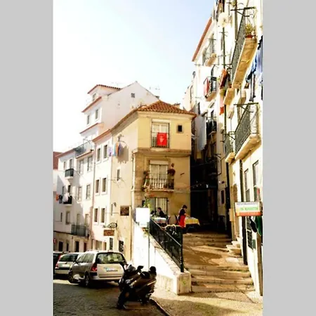 Lägenhet Charming Duplex At Alfama Lisboa