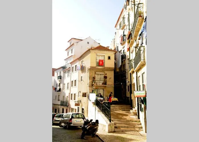 شقة Charming Duplex At Alfama Lisboa