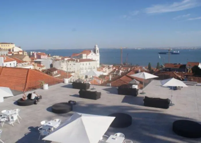 شقة Charming Duplex At Alfama