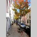 Apartamento Charming Duplex At Alfama